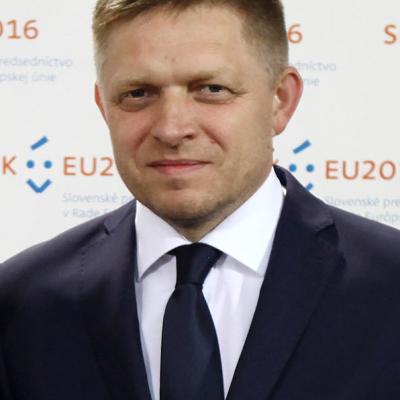 Robert Fico kritizuje ČR za ohrožení slovensko-českých vztahů kvůli podpoře Ukrajiny